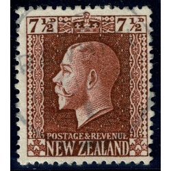 New Zealand. 1920 7½d red-brown. Watermark "single NZ & Star". Perf 14x14½. Fine Used. SG 426a