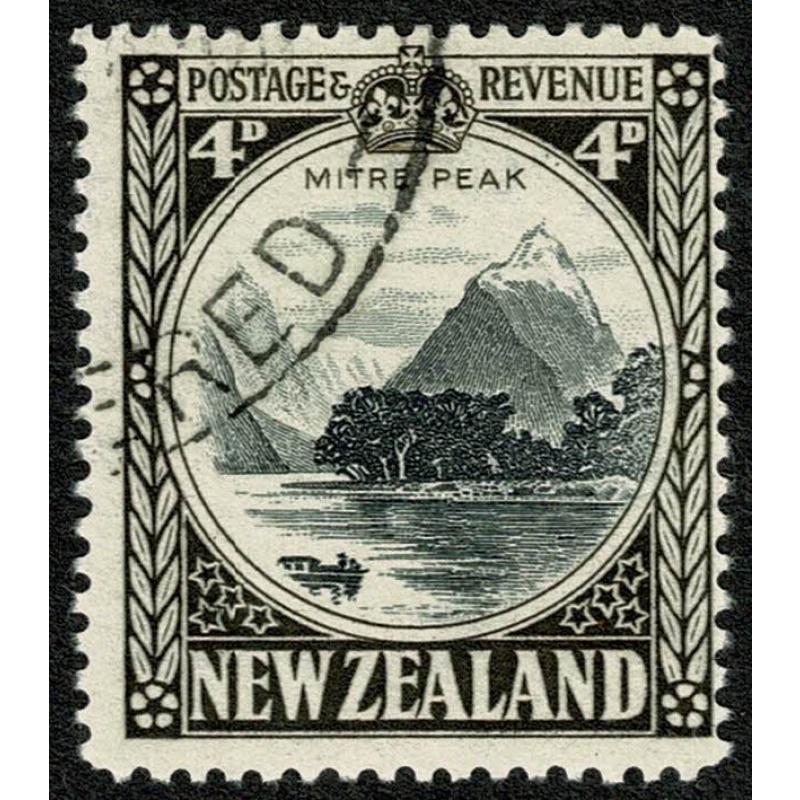 New Zealand. 1941 4d black & sepia. Wmk Multiple NZ Star. Perf 14. Fine used. SG 583c.